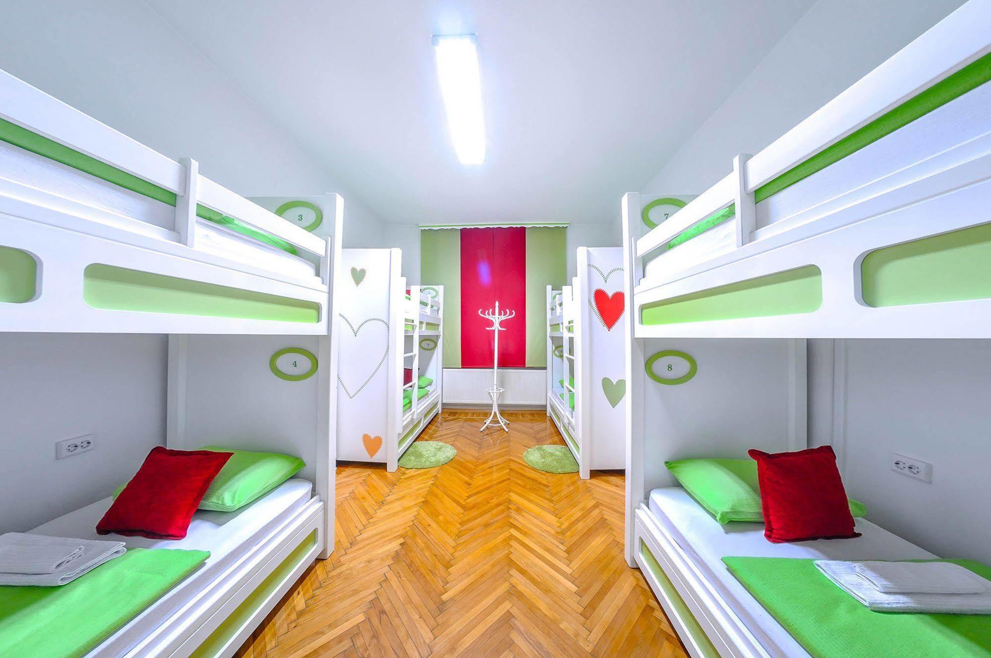 Hostel For Me Sarajevo Exterior photo